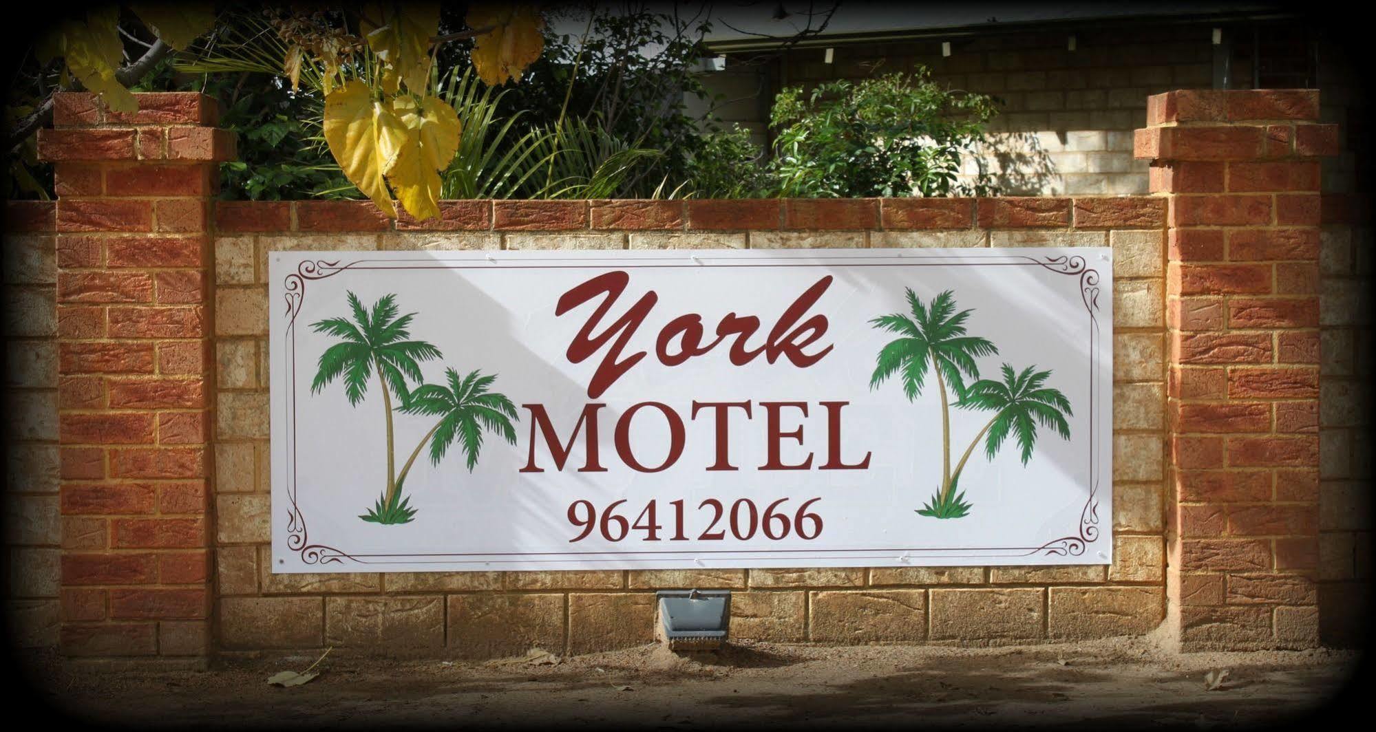 York'S Boutique Motel Екстер'єр фото